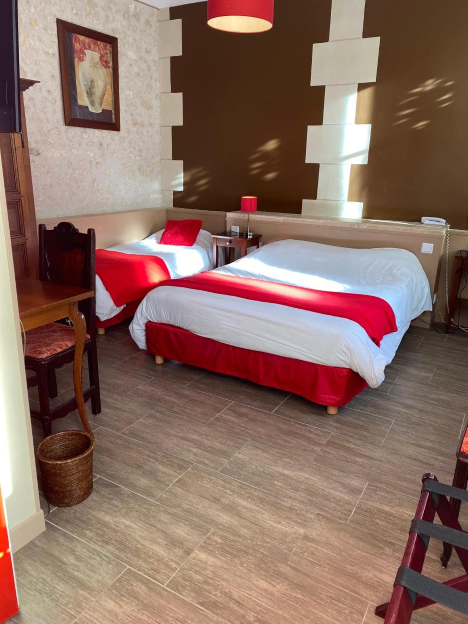 Logis Hotels Restaurant Le Relais Σενονσώ Εξωτερικό φωτογραφία